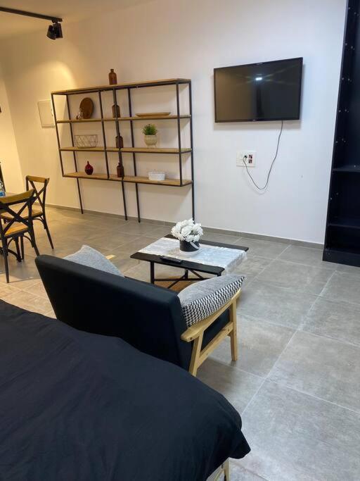 הדירה בדובדבן - The Apartment In Dovdvan Tiberíades Exterior foto